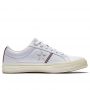 Converse One Star Piping coupe basse en Blanc/Rouge email/Egret