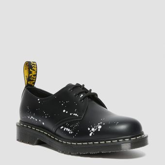 Dr. Martens 1461 Neighborhood Leather Shoes in Black